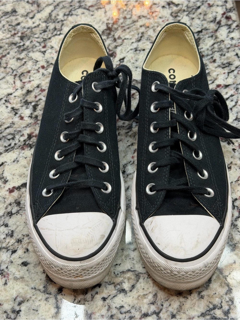 Converse Classic platform Black Canvas Low-Top Sneakers - Women's 8.5